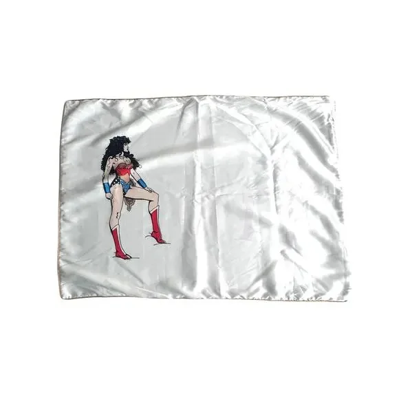 WONDER WOMAN Standed pillow case (1 pillow case only) - Picture 2 of 9